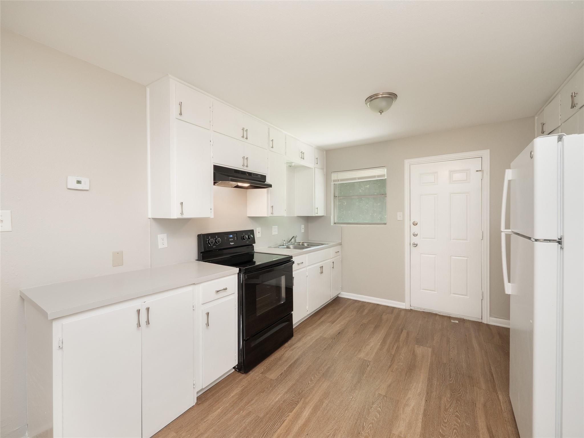910 W Lamar Ave, Temple, TX 76501