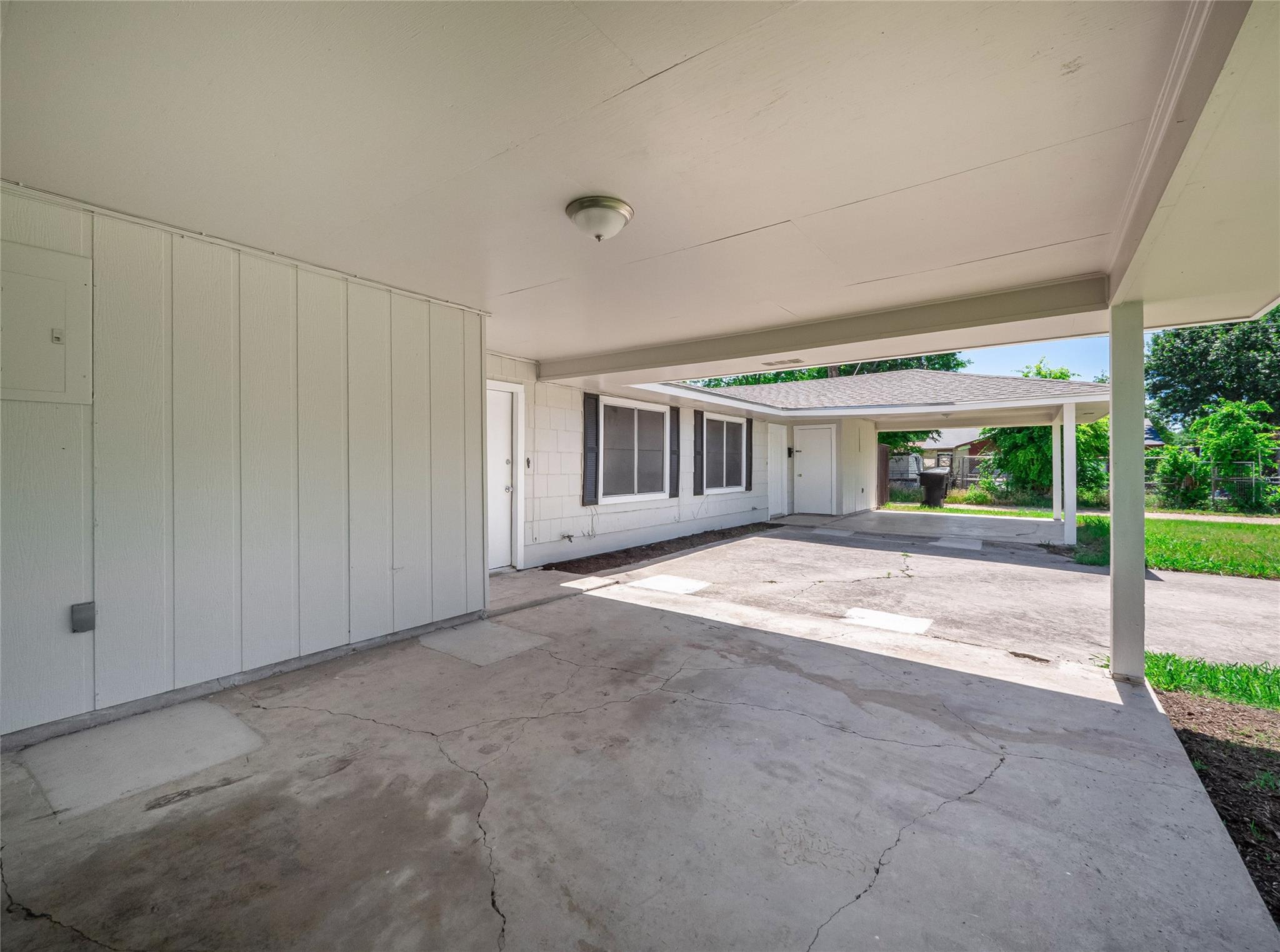 910 W Lamar Ave, Temple, TX 76501