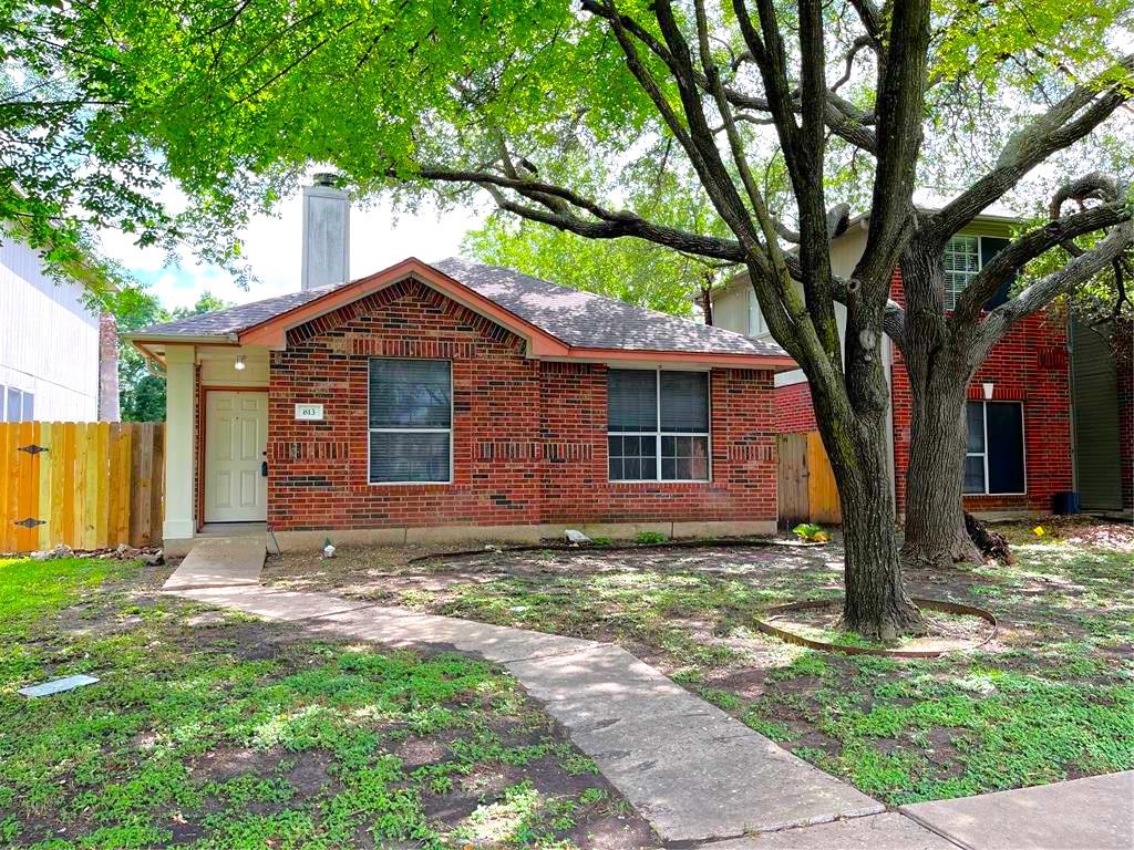 813 Black Locust Dr, Pflugerville, TX 78660