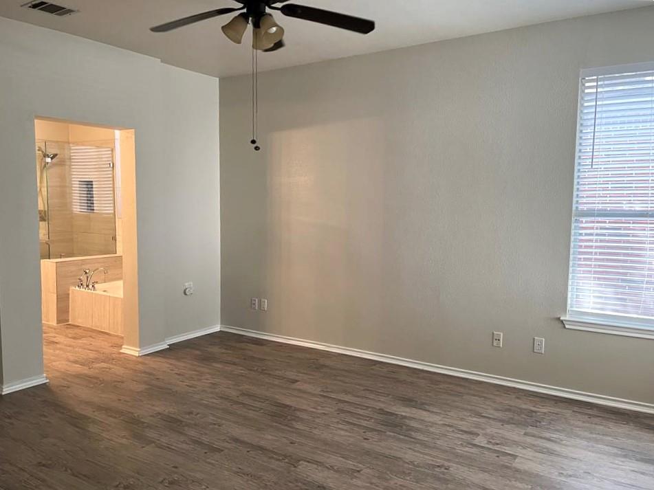 813 Black Locust Dr, Pflugerville, TX 78660