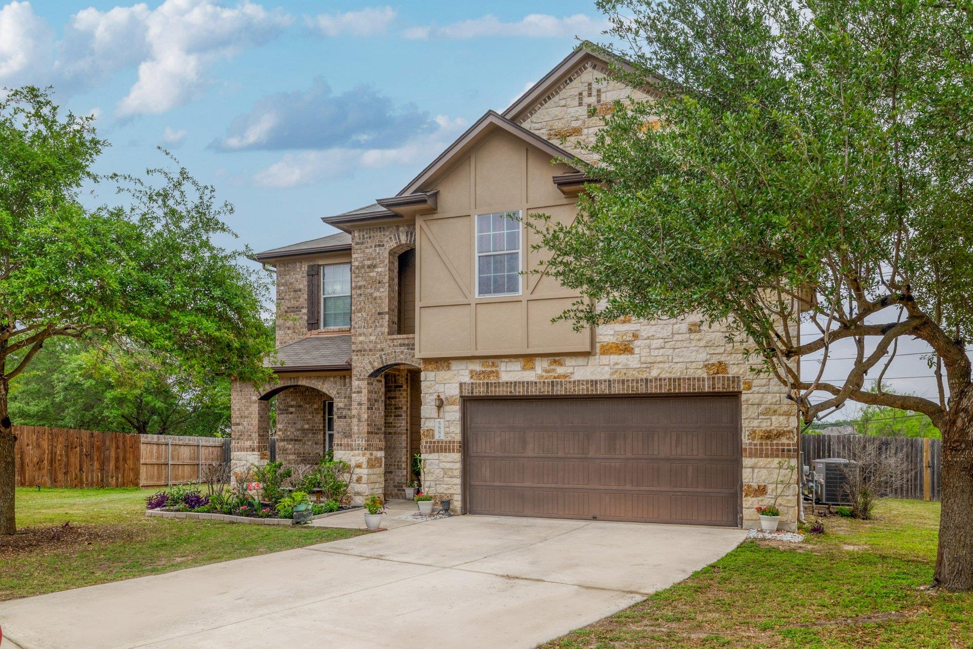588 Bottle Brush Dr, Kyle, TX 78640