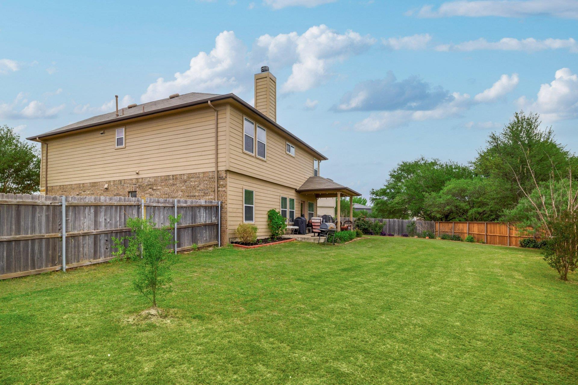 588 Bottle Brush Dr, Kyle, TX 78640