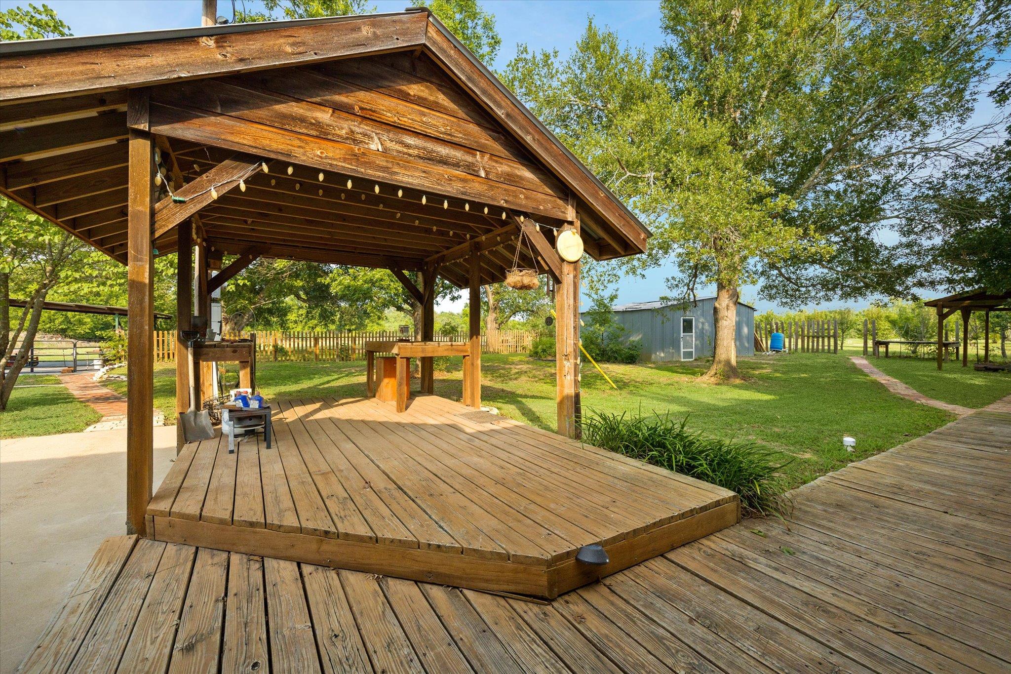 4451 County Road 467, Elgin, TX 78621
