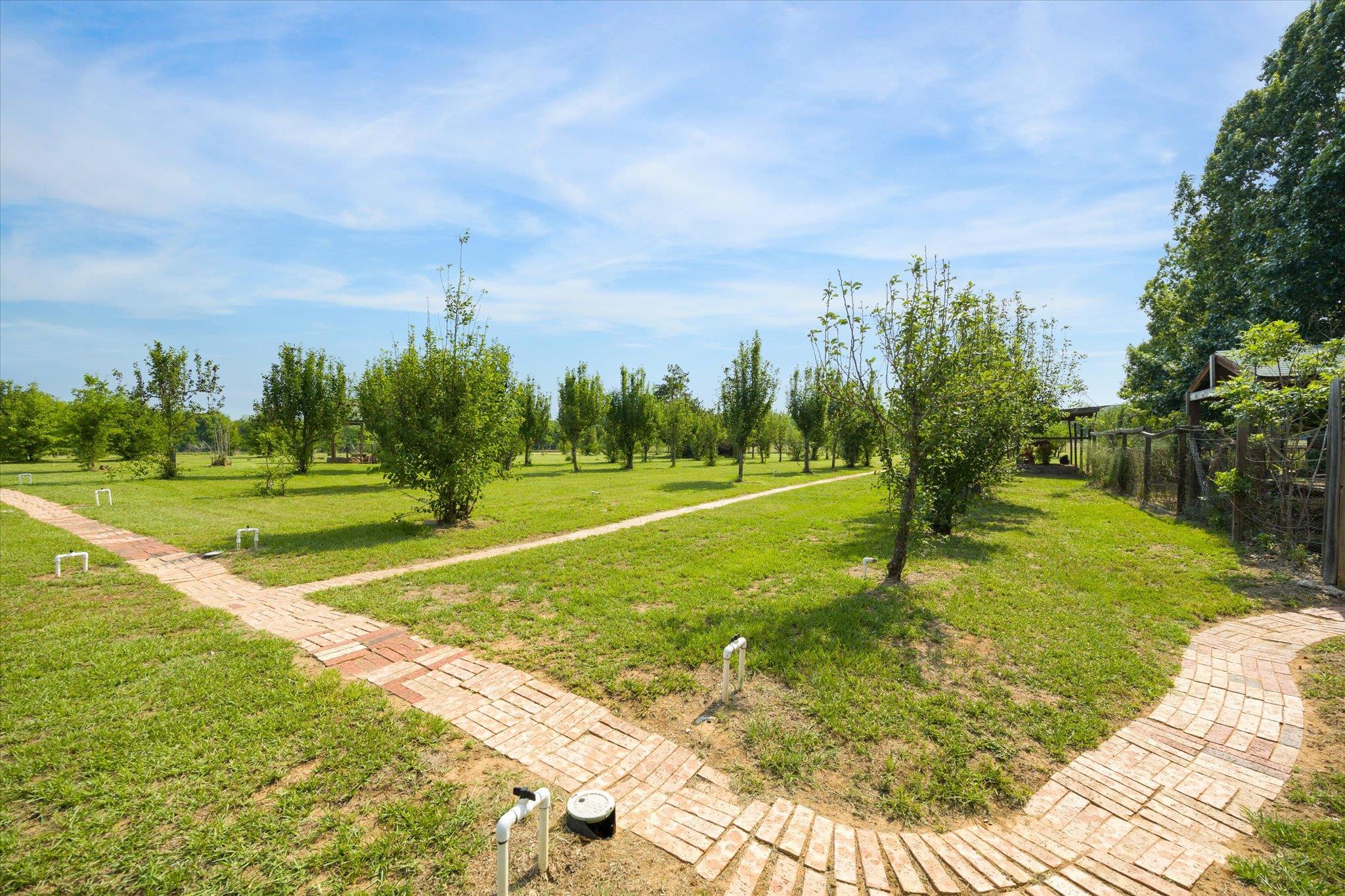 4451 County Road 467, Elgin, TX 78621