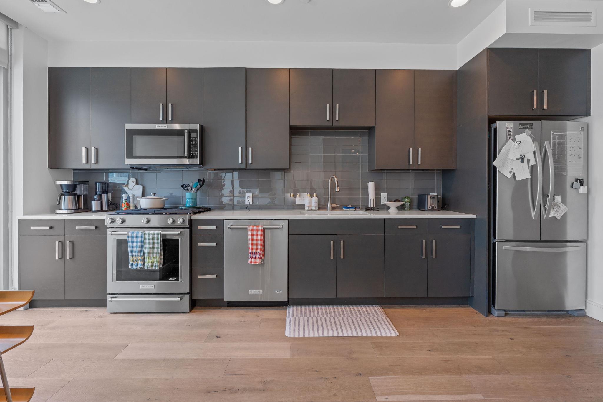 222 West Ave # 1001, Austin, TX 78701