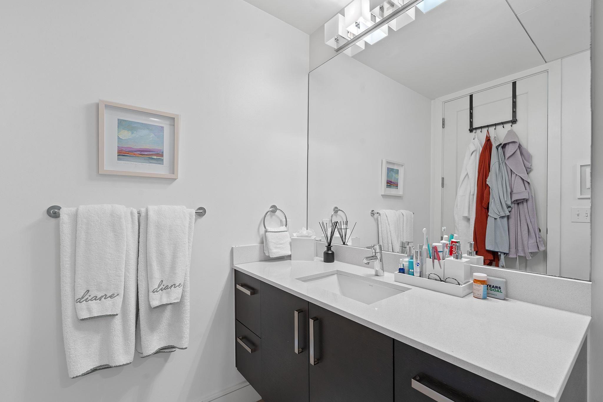 222 West Ave # 1001, Austin, TX 78701