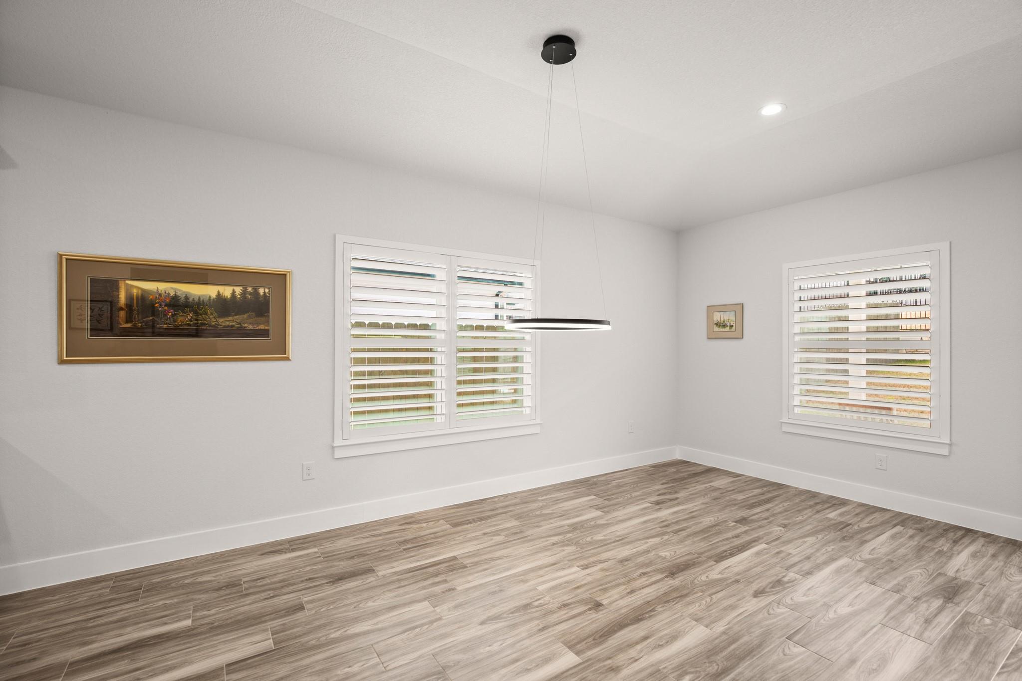 9825 Evening Canopy Dr, Manor, TX 78653