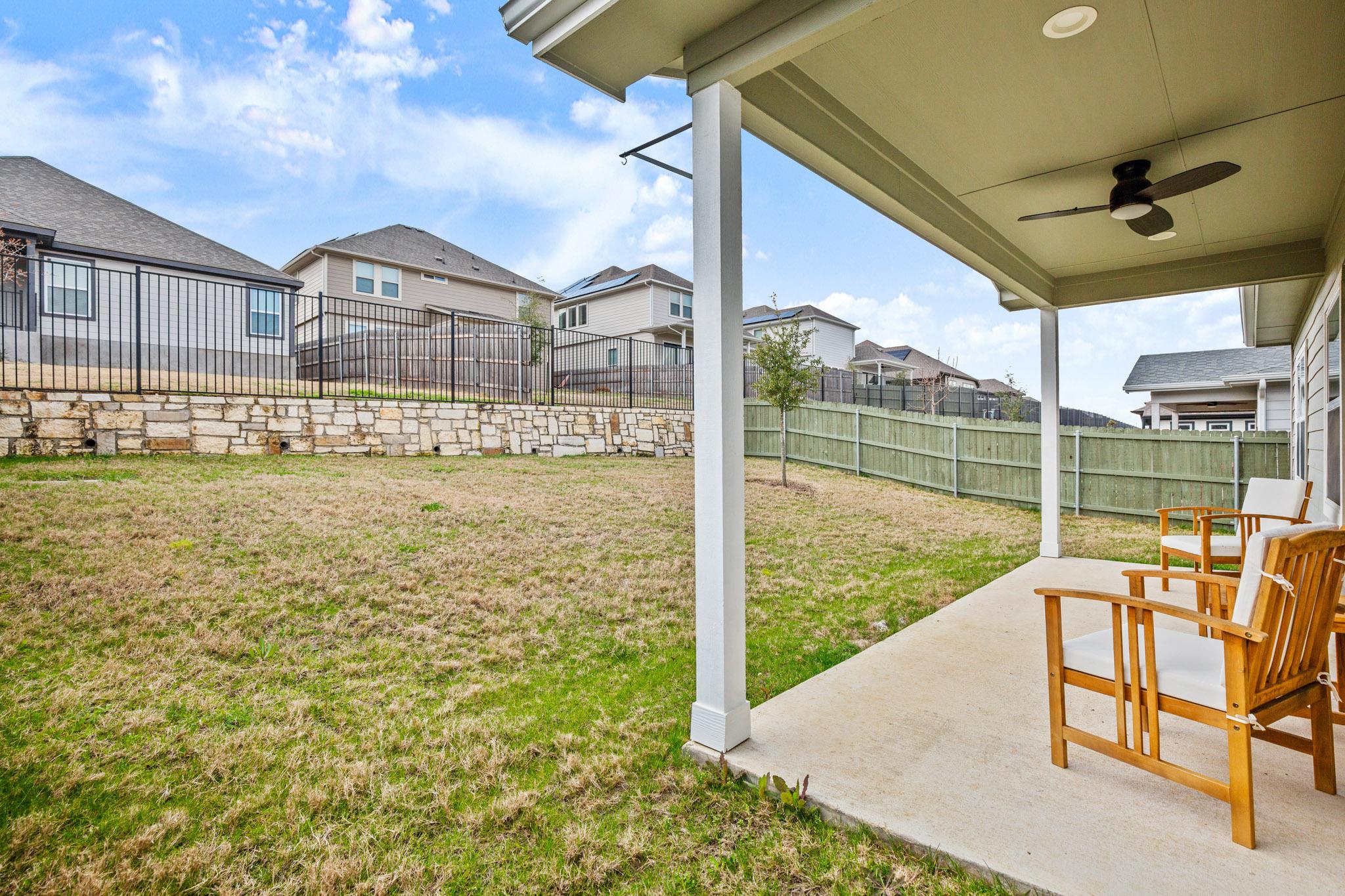 9825 Evening Canopy Dr, Manor, TX 78653