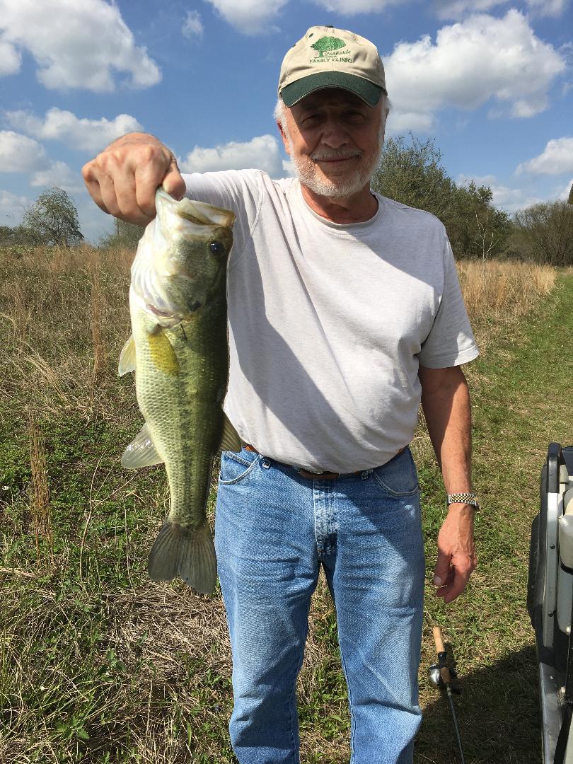 5904 Old Yoakum Rd, Cuero, TX 77954