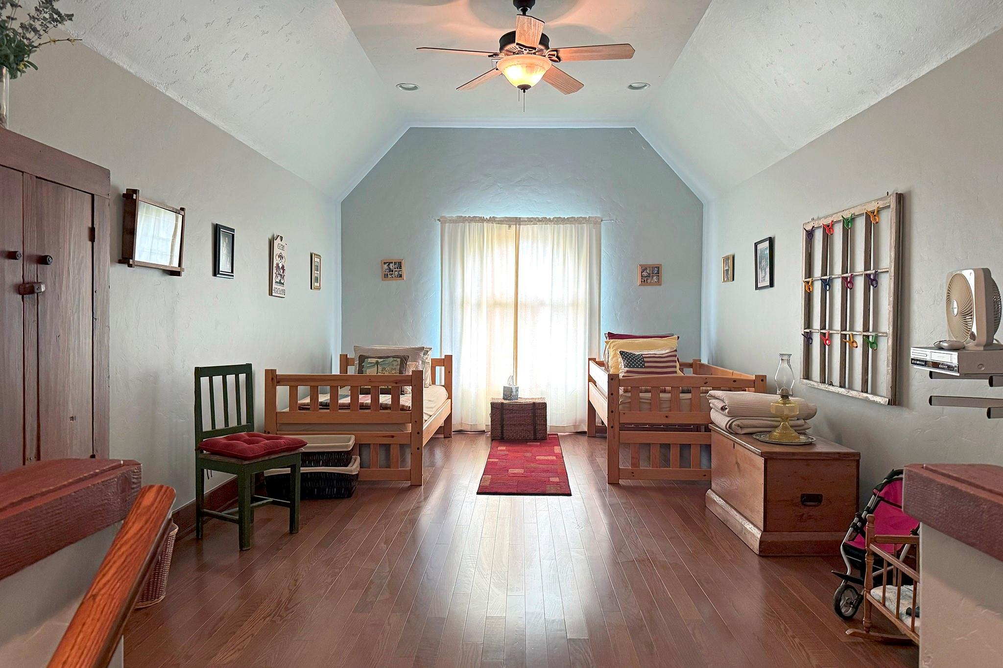 5904 Old Yoakum Rd, Cuero, TX 77954