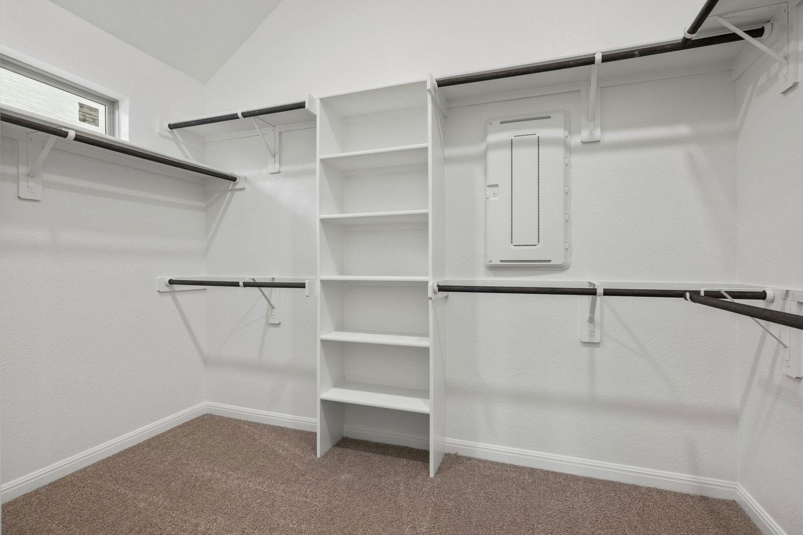 200 Hidalgo Ln, Elgin, TX 78621