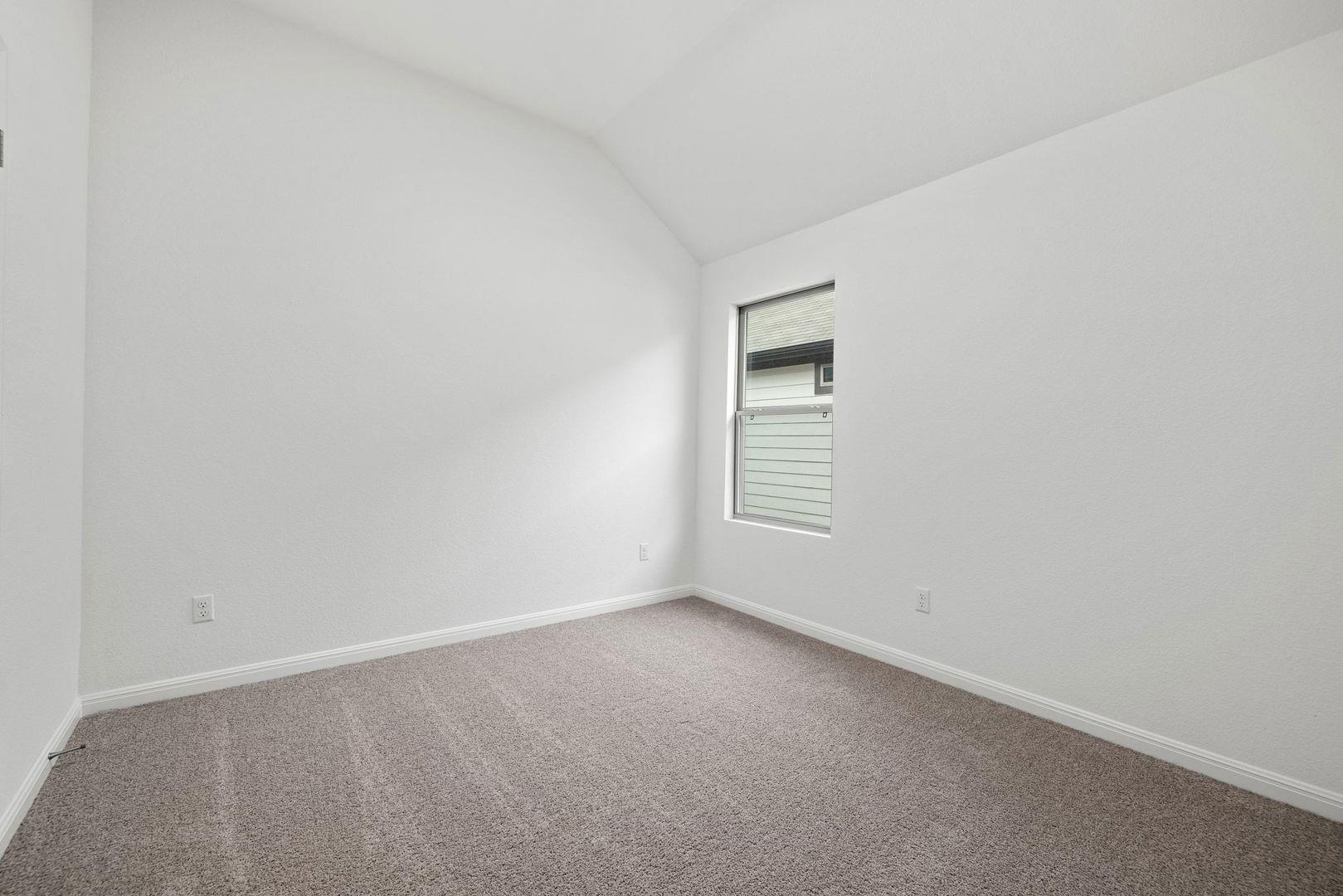 200 Hidalgo Ln, Elgin, TX 78621