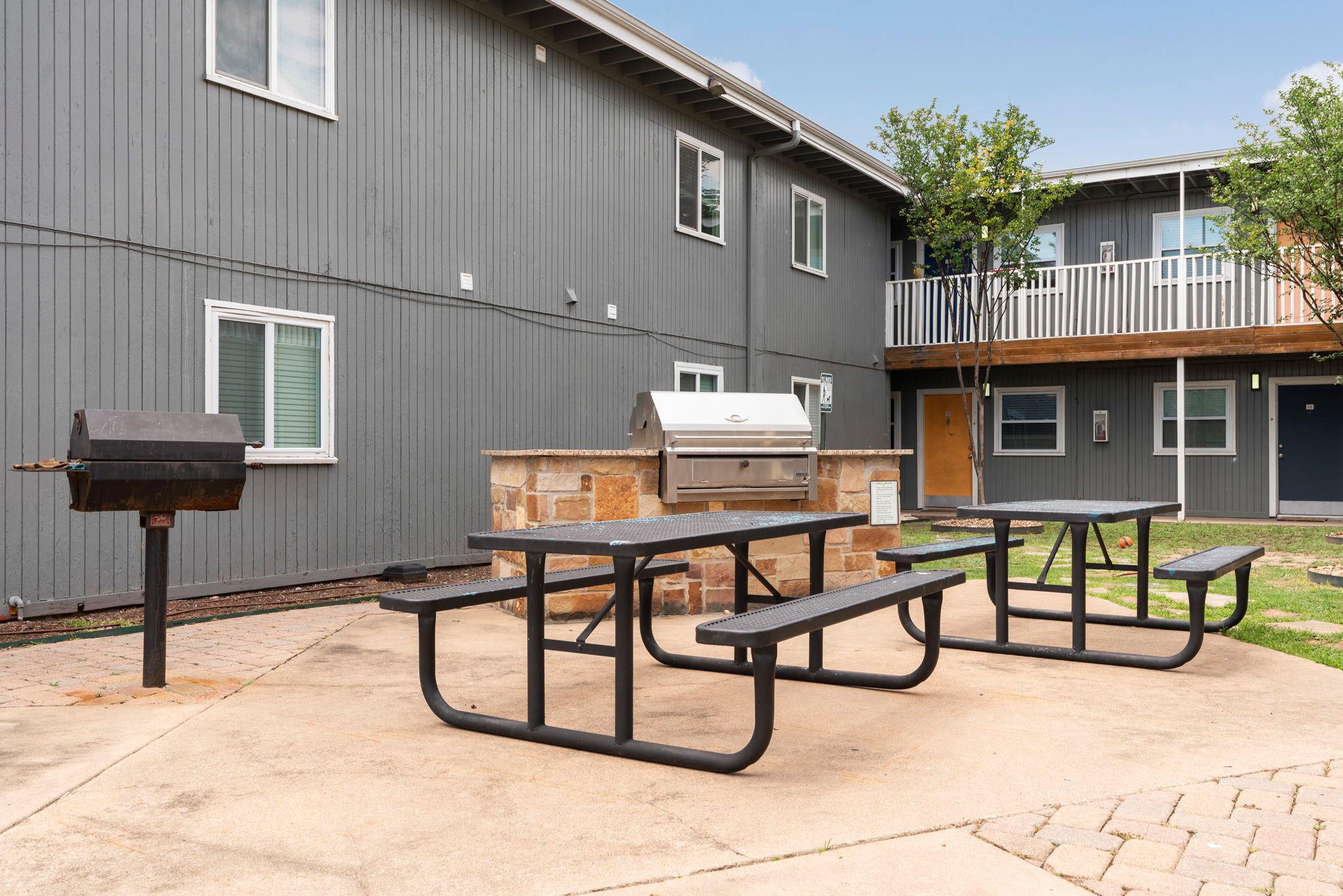 2401 Manor Rd # 235, Austin, TX 78722