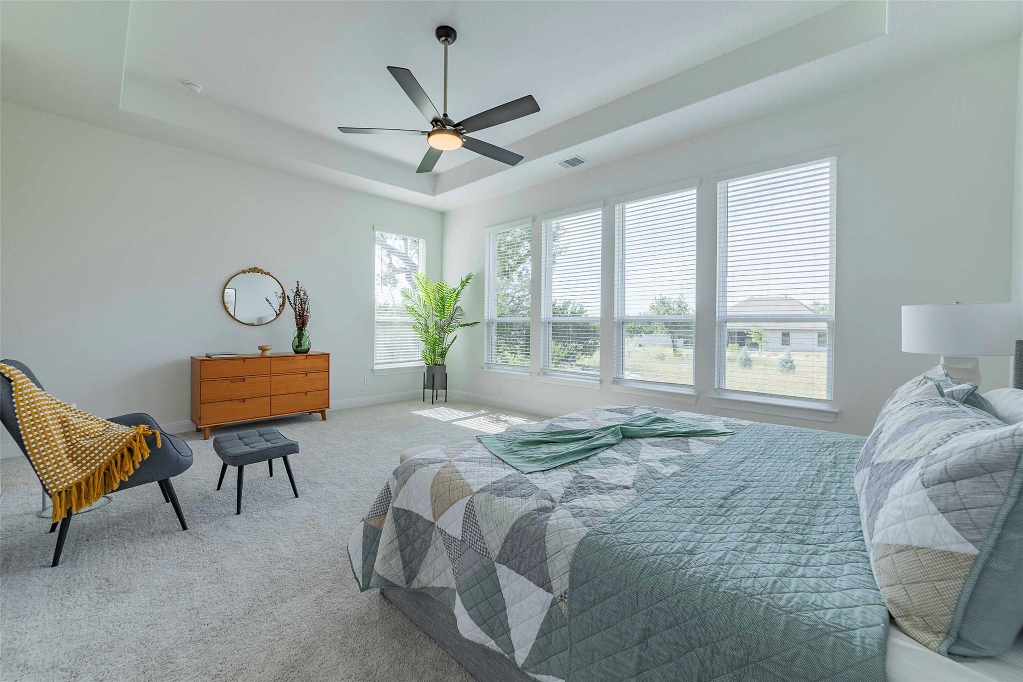 101 Woodstock Cir, Spicewood, TX 78669