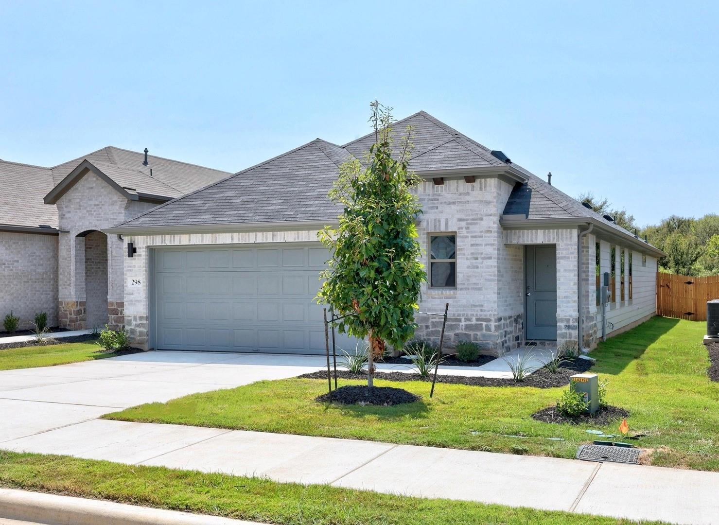 298 Bendecido Loop, Elgin, TX 78621