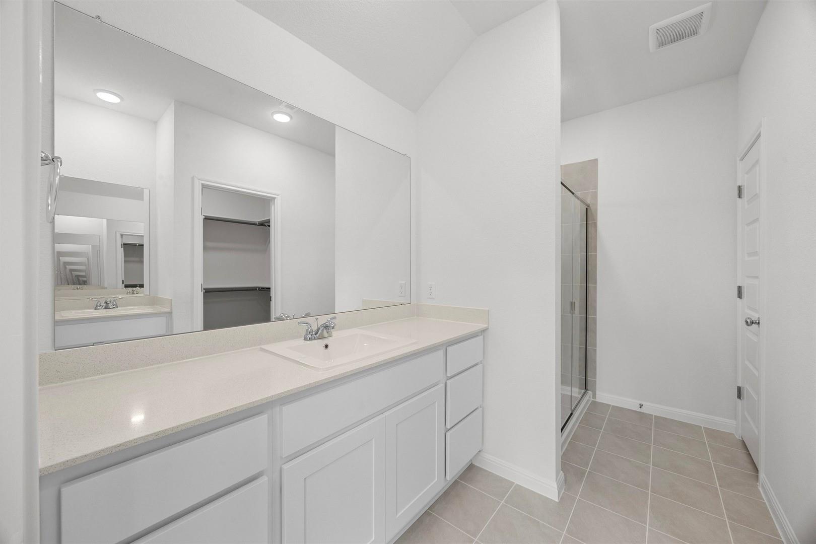 298 Bendecido Loop, Elgin, TX 78621