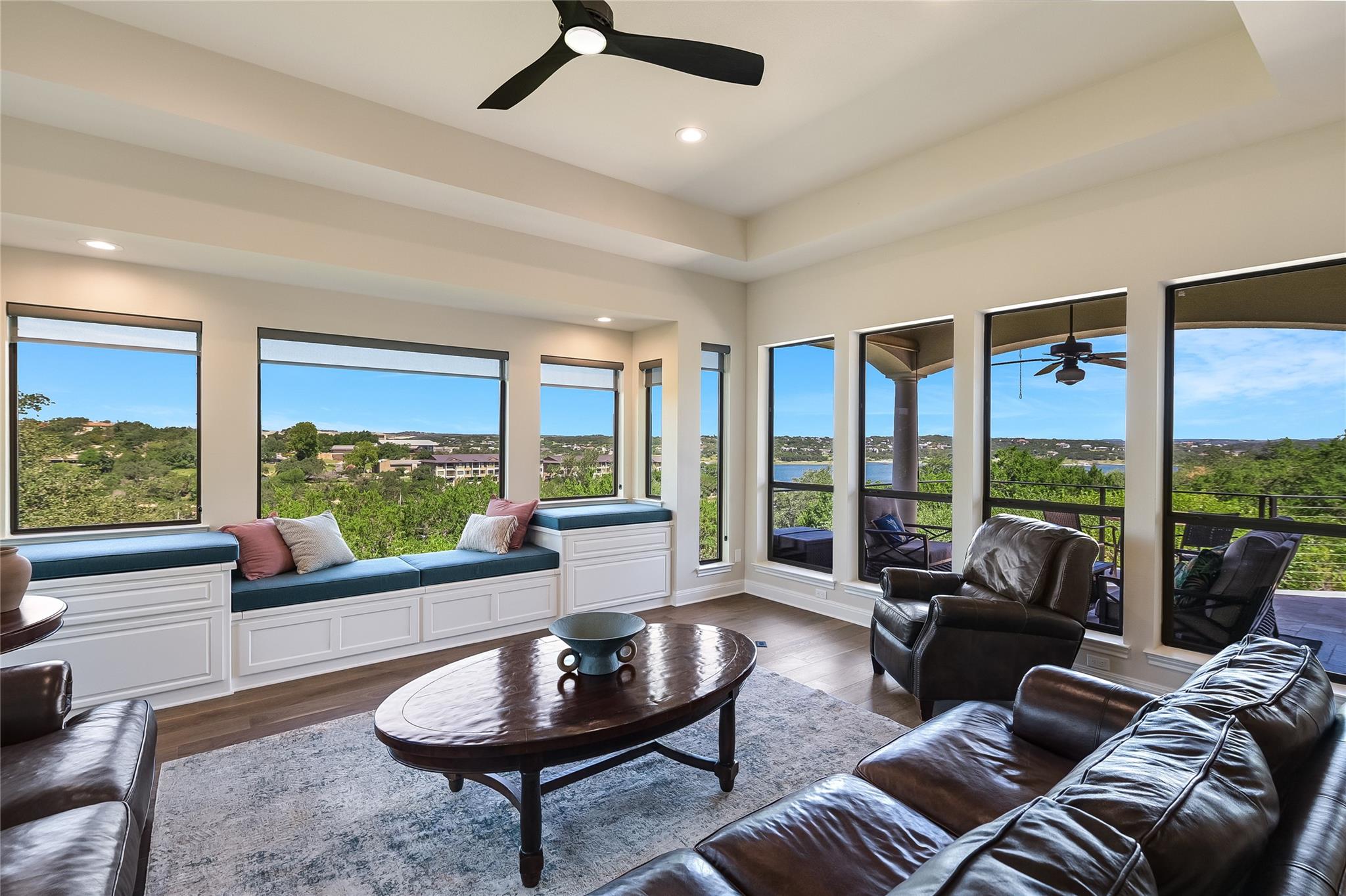 921 Electra, Lakeway, TX 78734