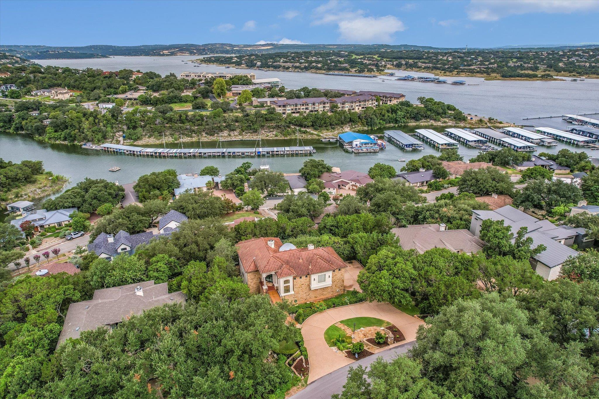 921 Electra, Lakeway, TX 78734