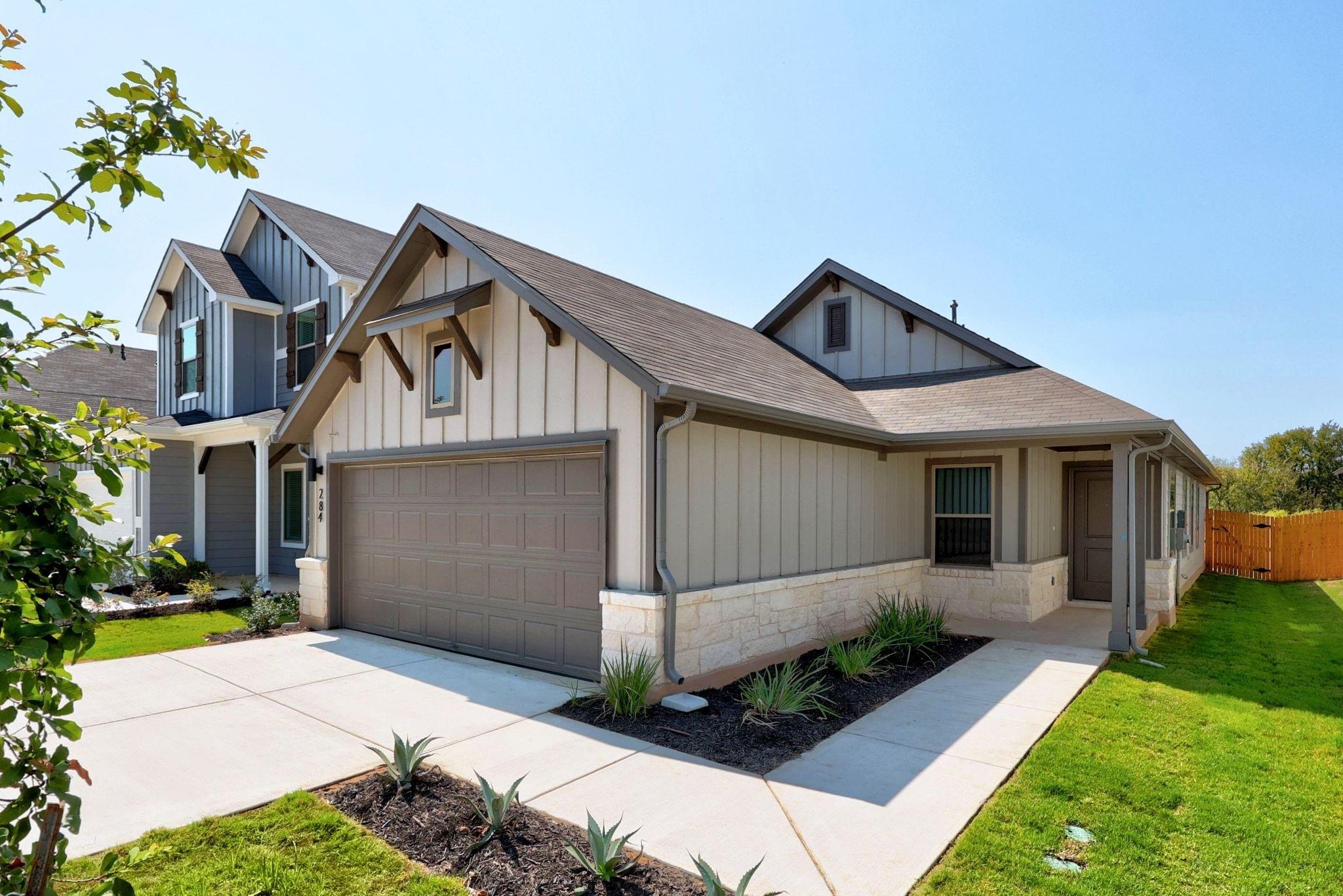 284 Bendecido Loop, Elgin, TX 78621