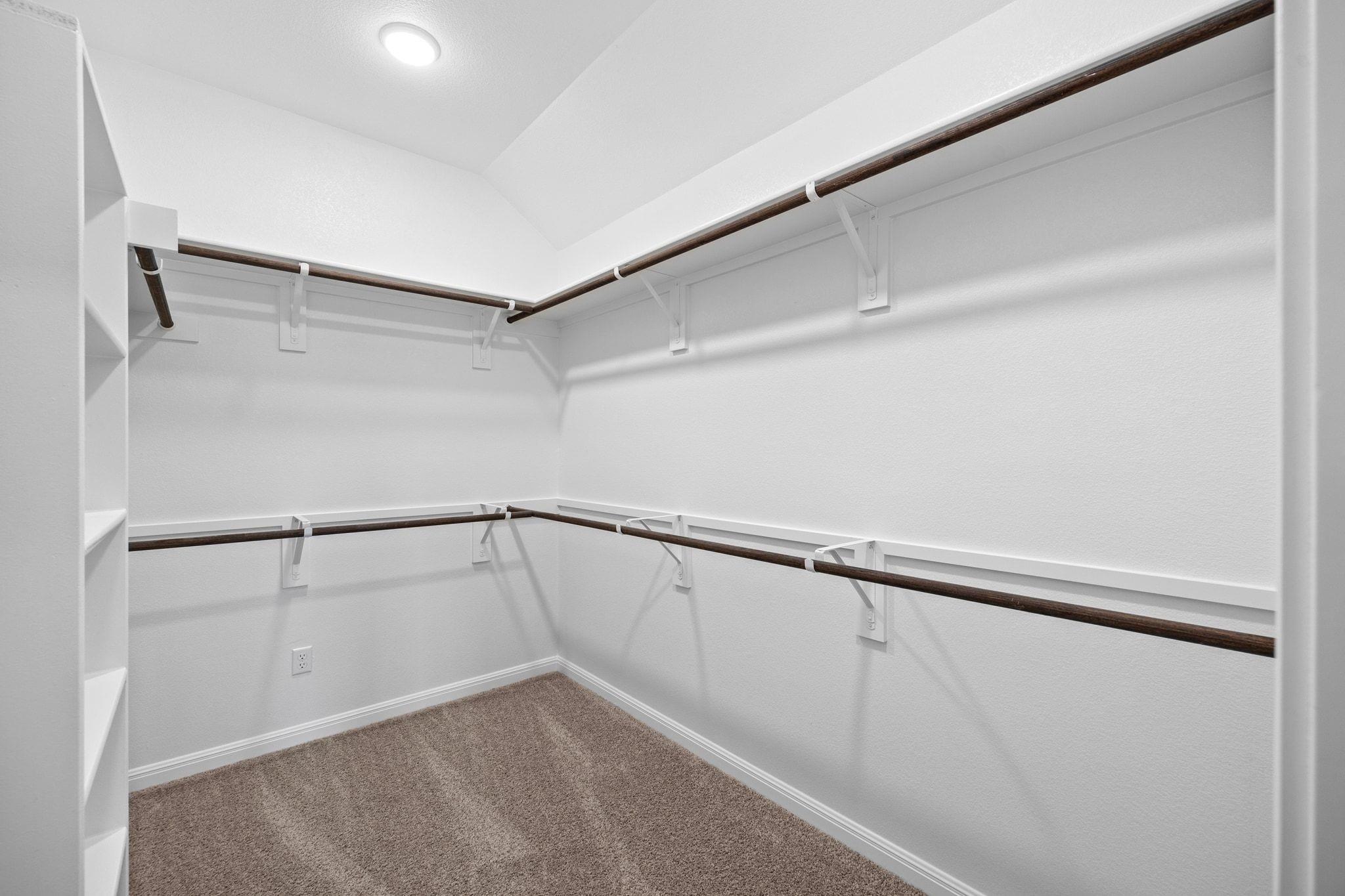 284 Bendecido Loop, Elgin, TX 78621