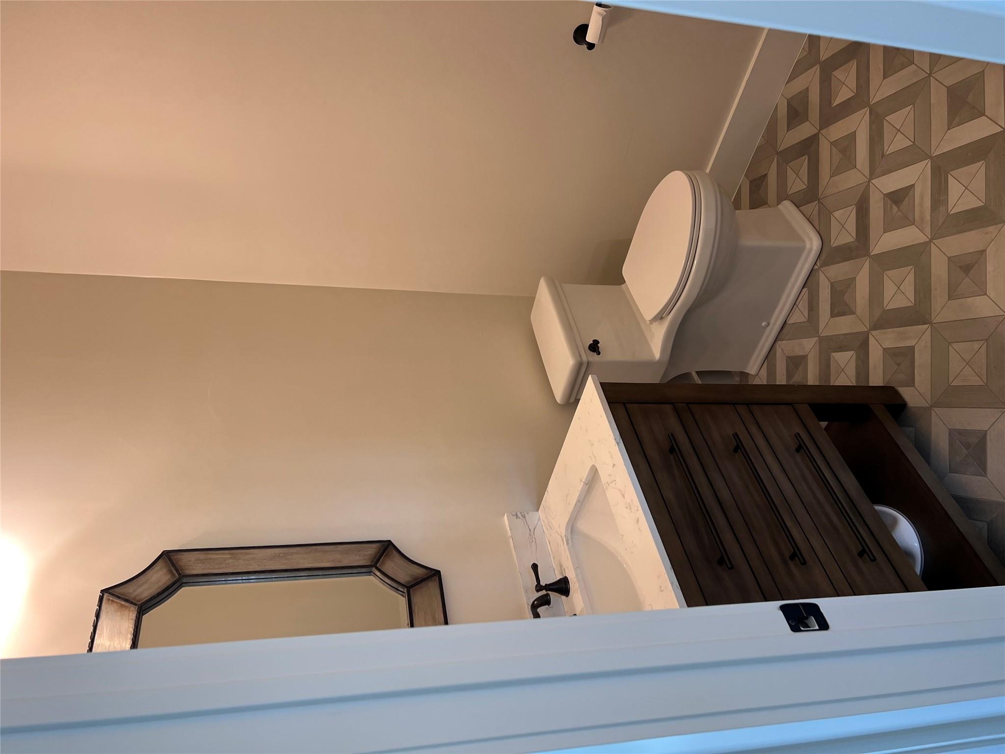 1402 Countryside Bnd, Fredericksburg, TX 78624