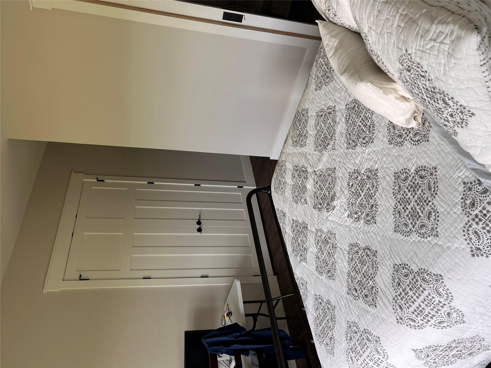 1402 Countryside Bnd, Fredericksburg, TX 78624