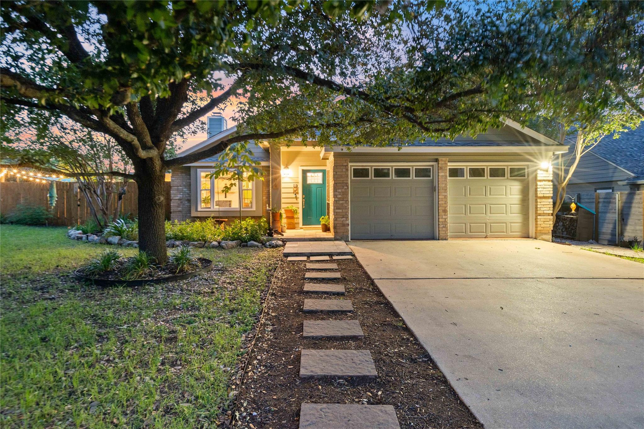 8304 Avocet Dr, Austin, TX 78745