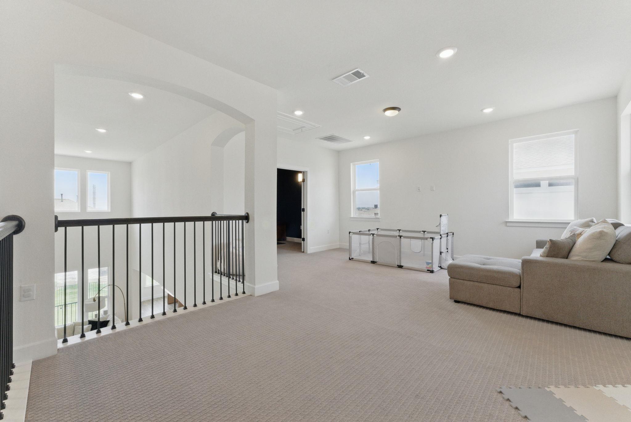 604 Buena Onda Way, Lakeway, TX 78738