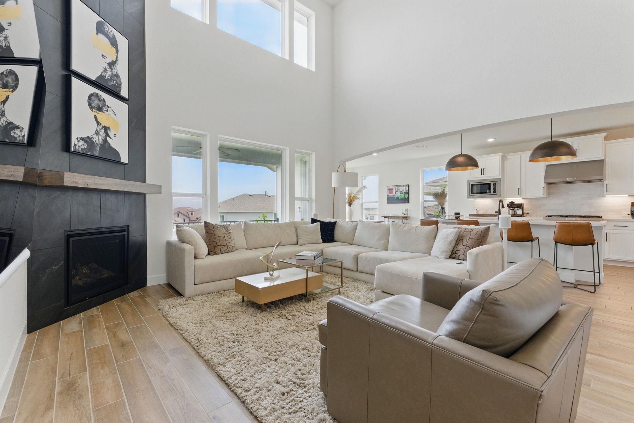 604 Buena Onda Way, Lakeway, TX 78738