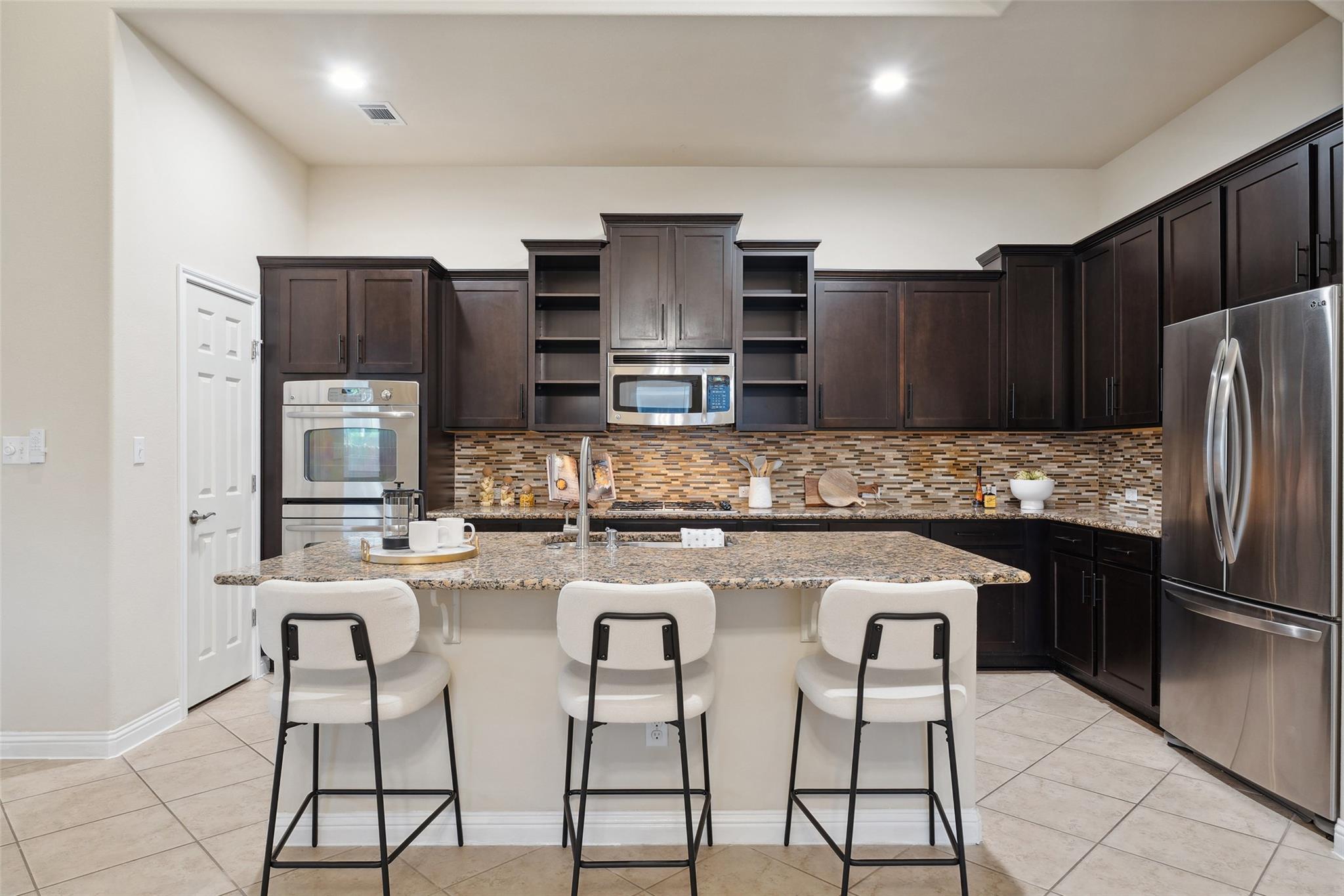 2944 Castellan Ln, Round Rock, TX 78665