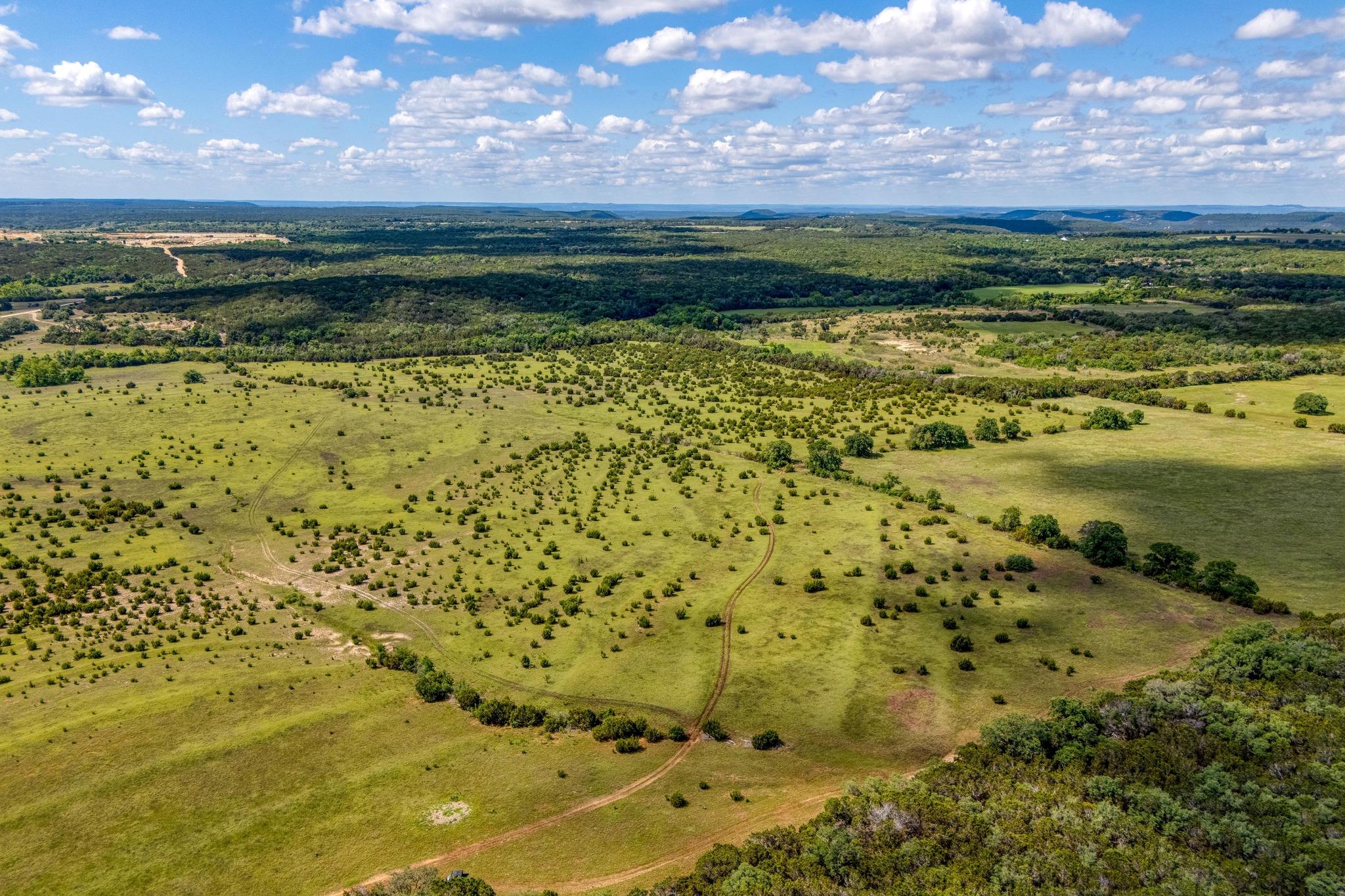 000 County Road 287, Liberty Hill, TX 78642