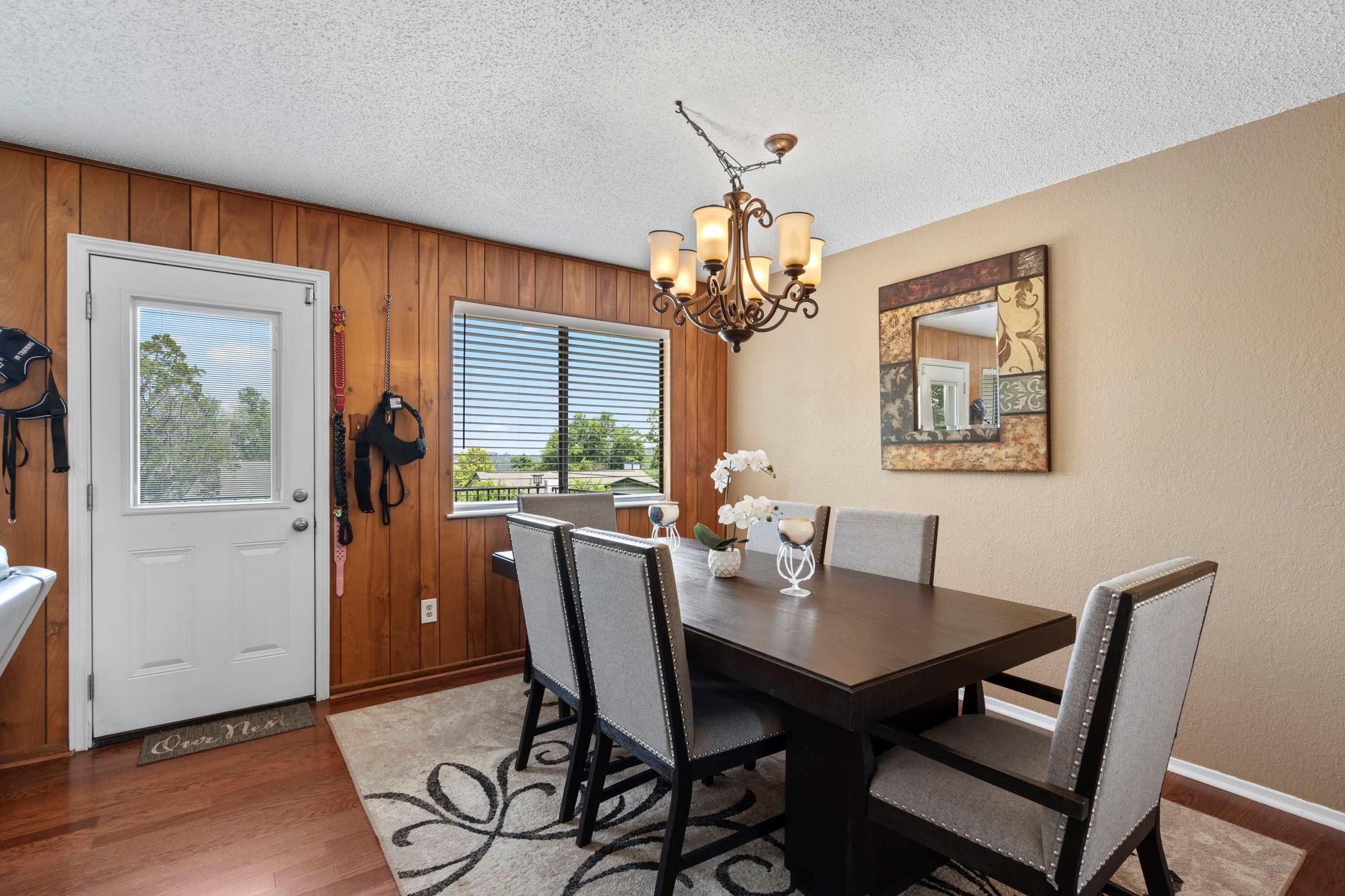 8559 Red Willow Dr, Austin, TX 78736