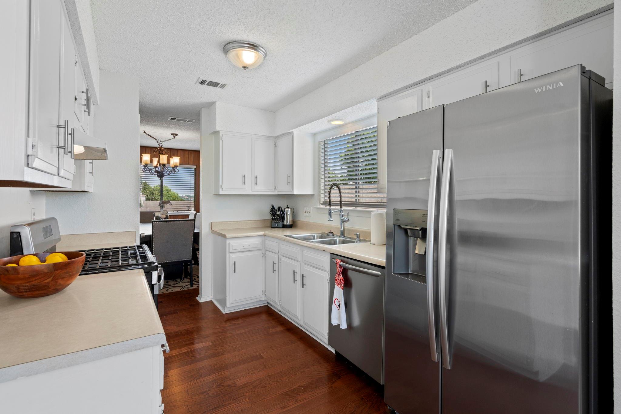 8559 Red Willow Dr, Austin, TX 78736