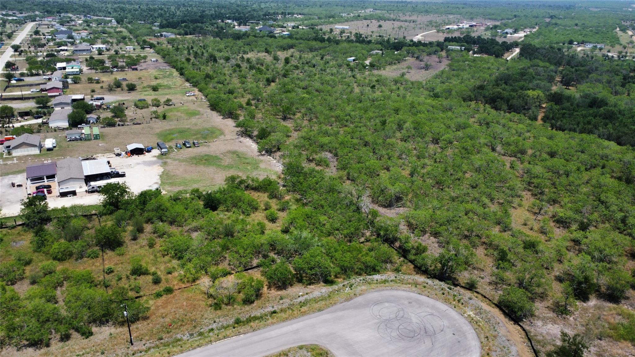 125 Eloise Court, Lockhart, TX 78644