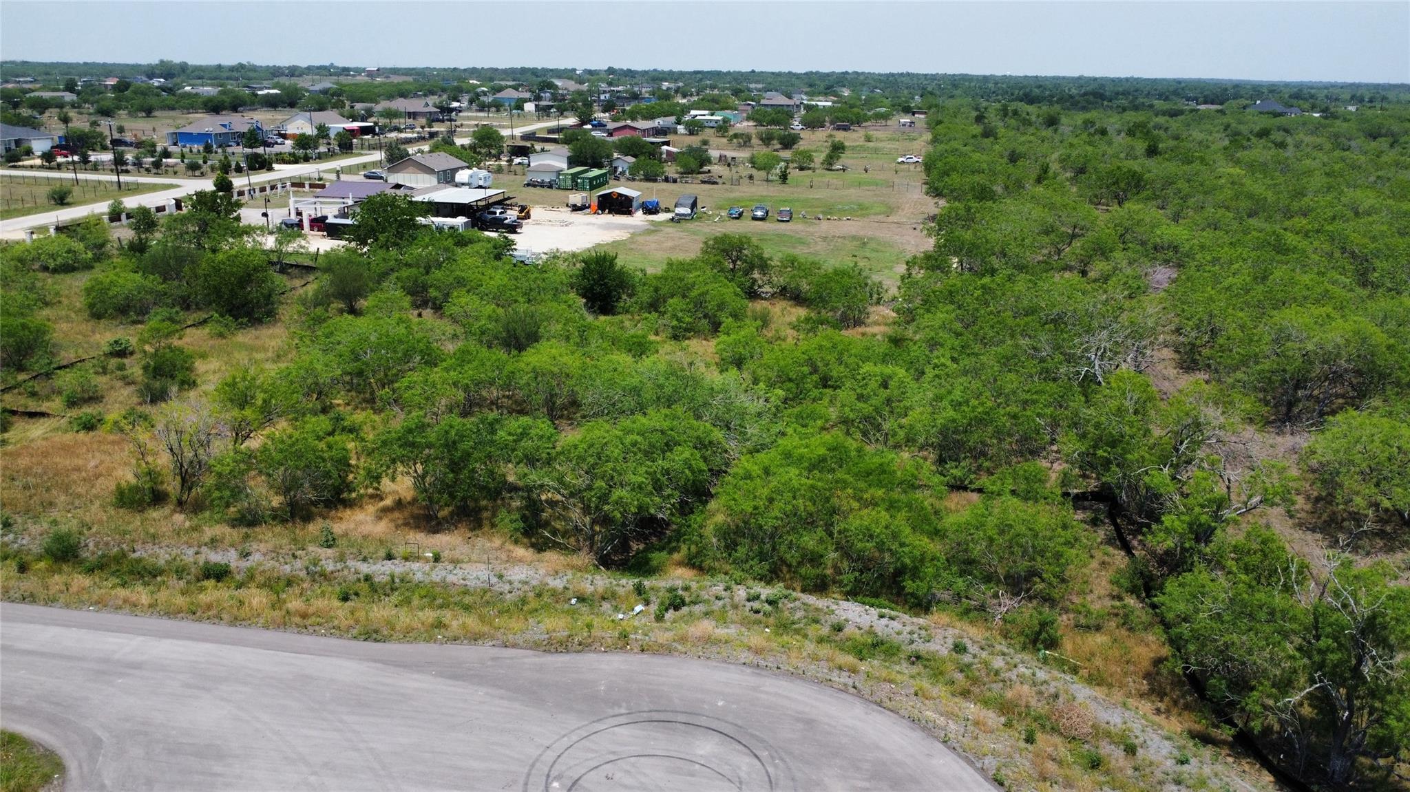 125 Eloise Court, Lockhart, TX 78644