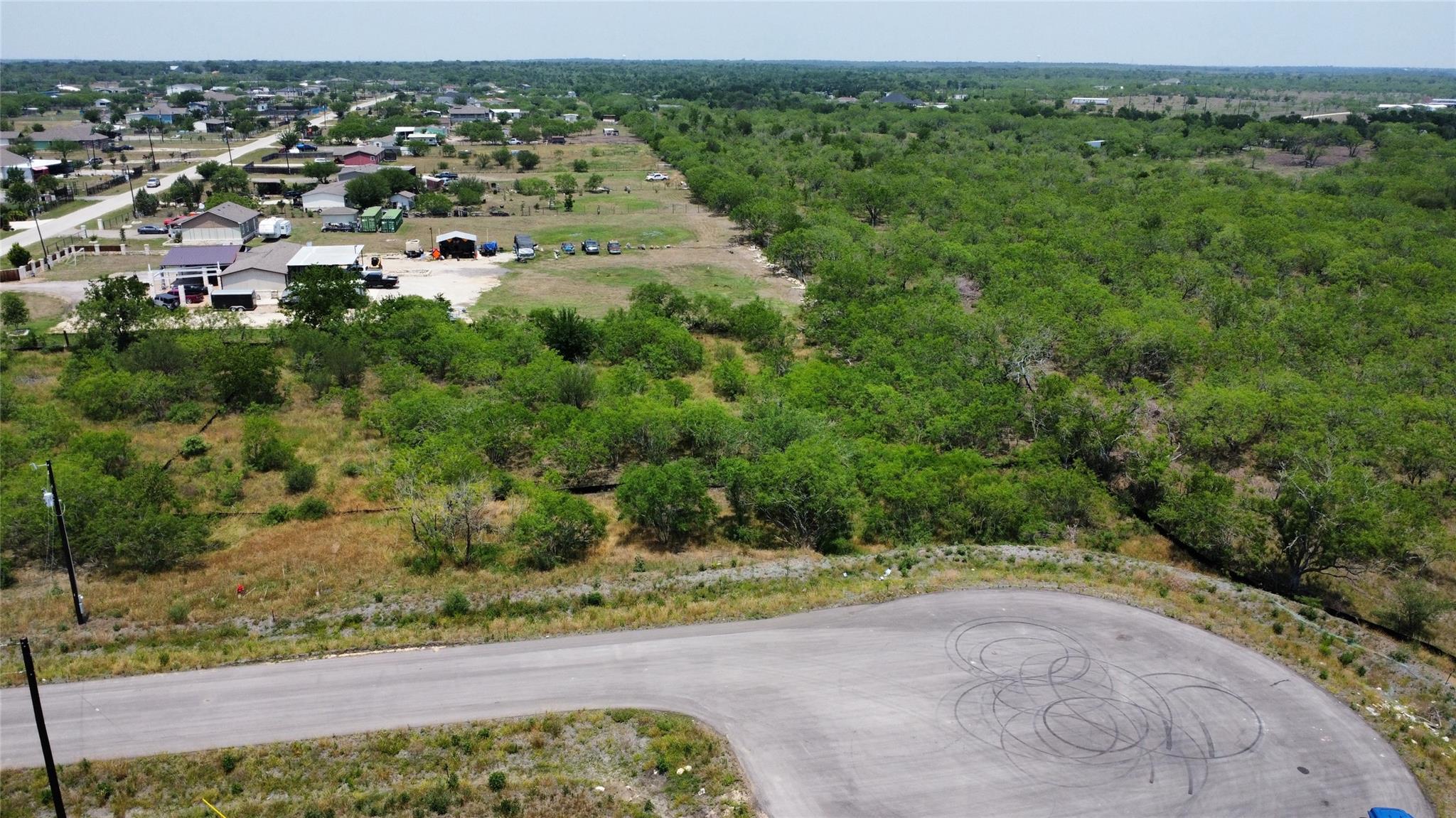 125 Eloise Court, Lockhart, TX 78644