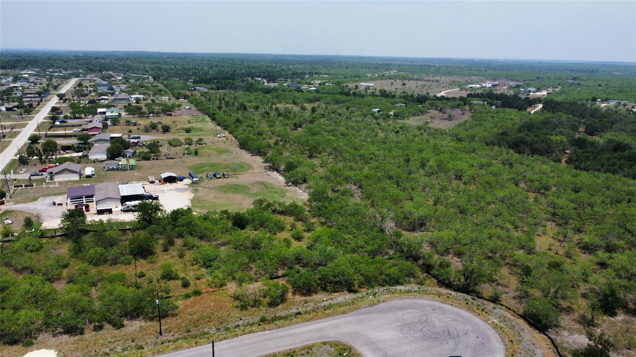 125 Eloise Court, Lockhart, TX 78644