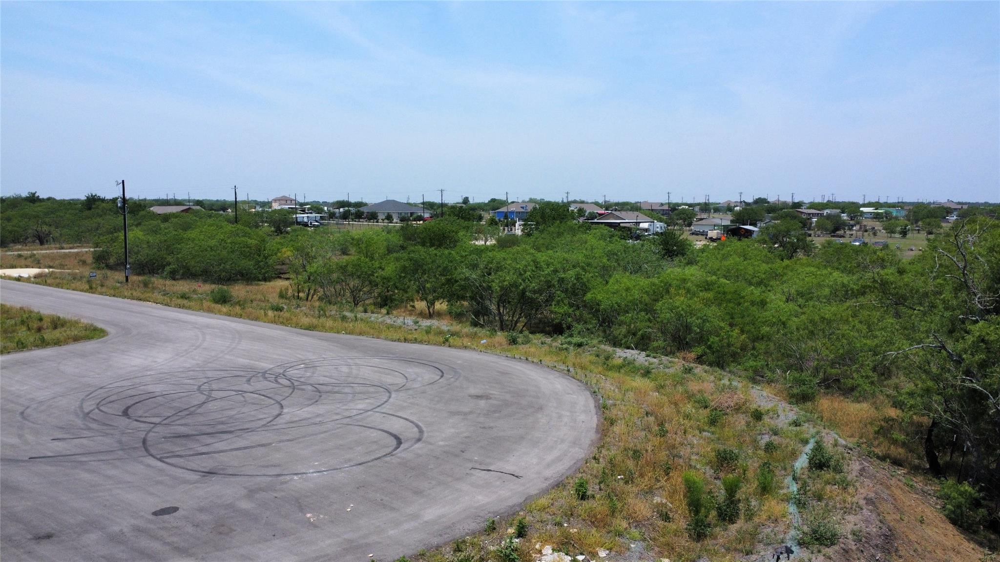 125 Eloise Court, Lockhart, TX 78644