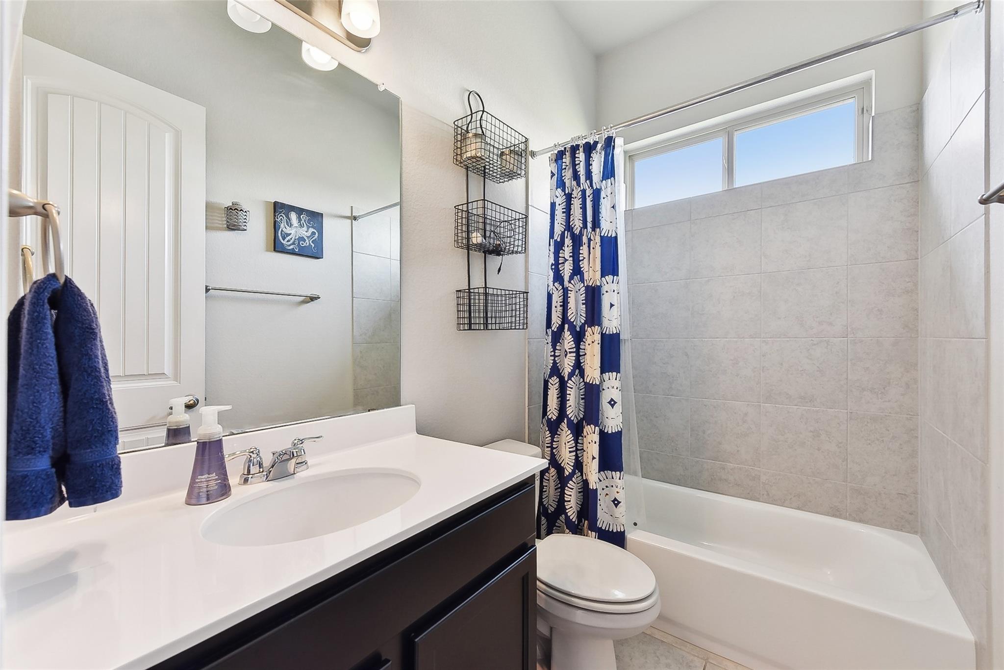 125 Redtail Ln, Leander, TX 78641