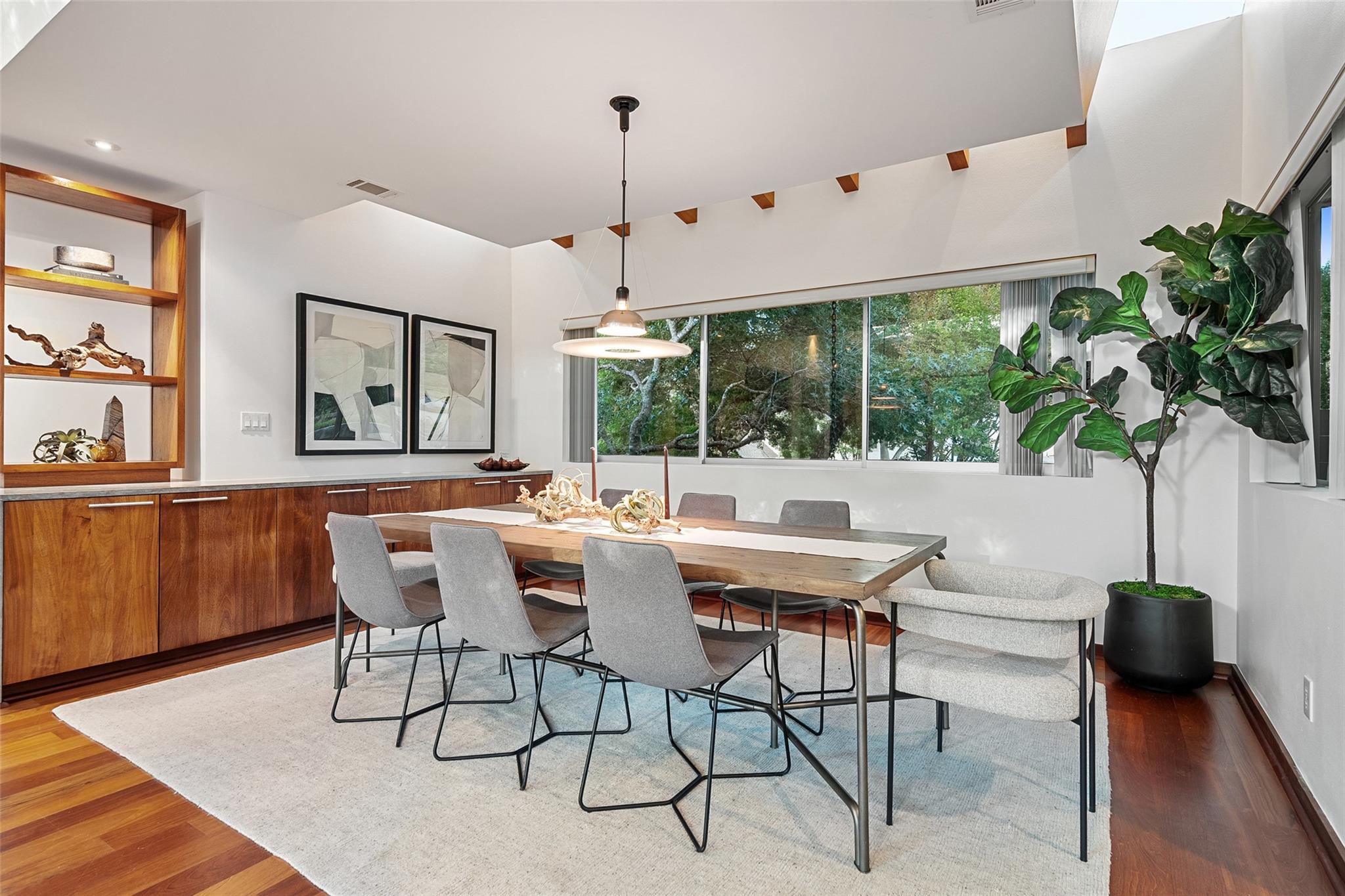5804 Kaelan Cv, Austin, TX 78730