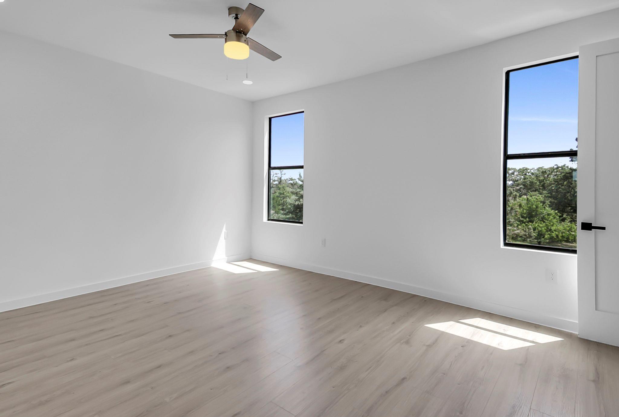 214 Ulupau Cir, Bastrop, TX 78602