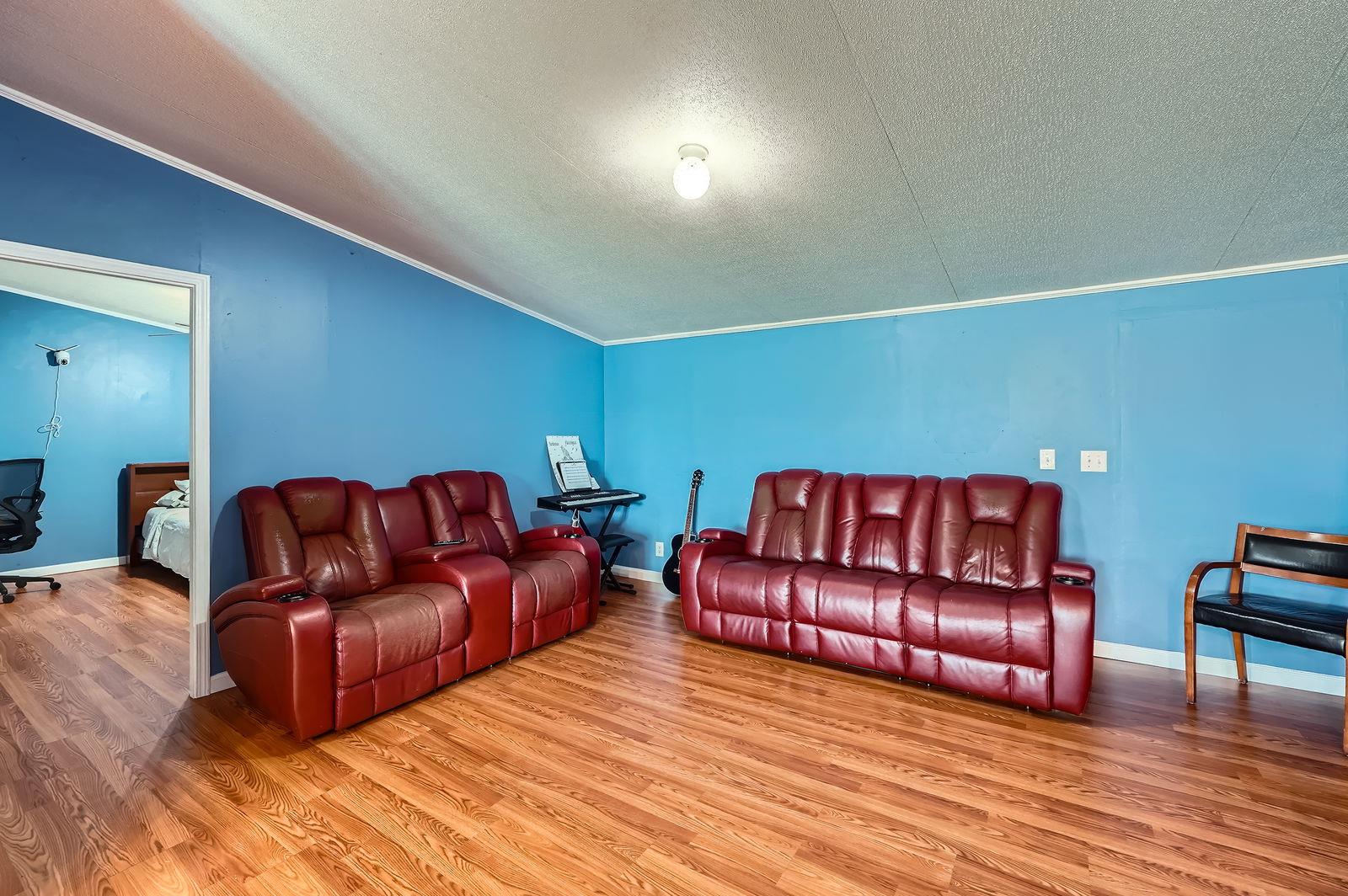 27 Blake Rd, Maxwell, TX 78656