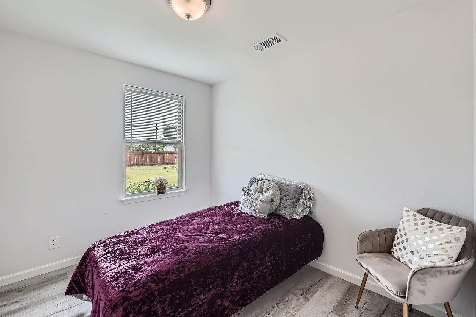 27 Blake Rd, Maxwell, TX 78656