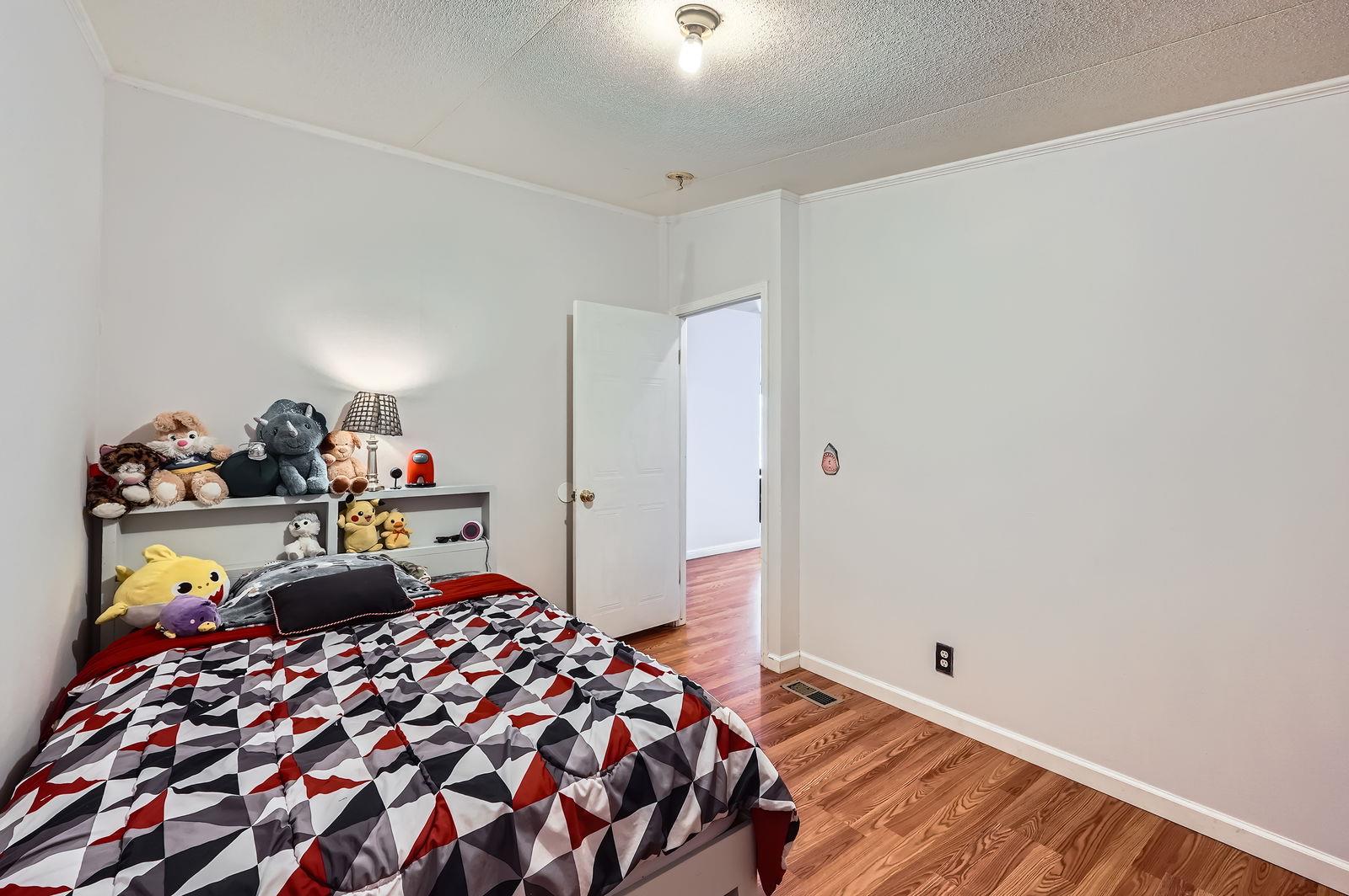 27 Blake Rd, Maxwell, TX 78656