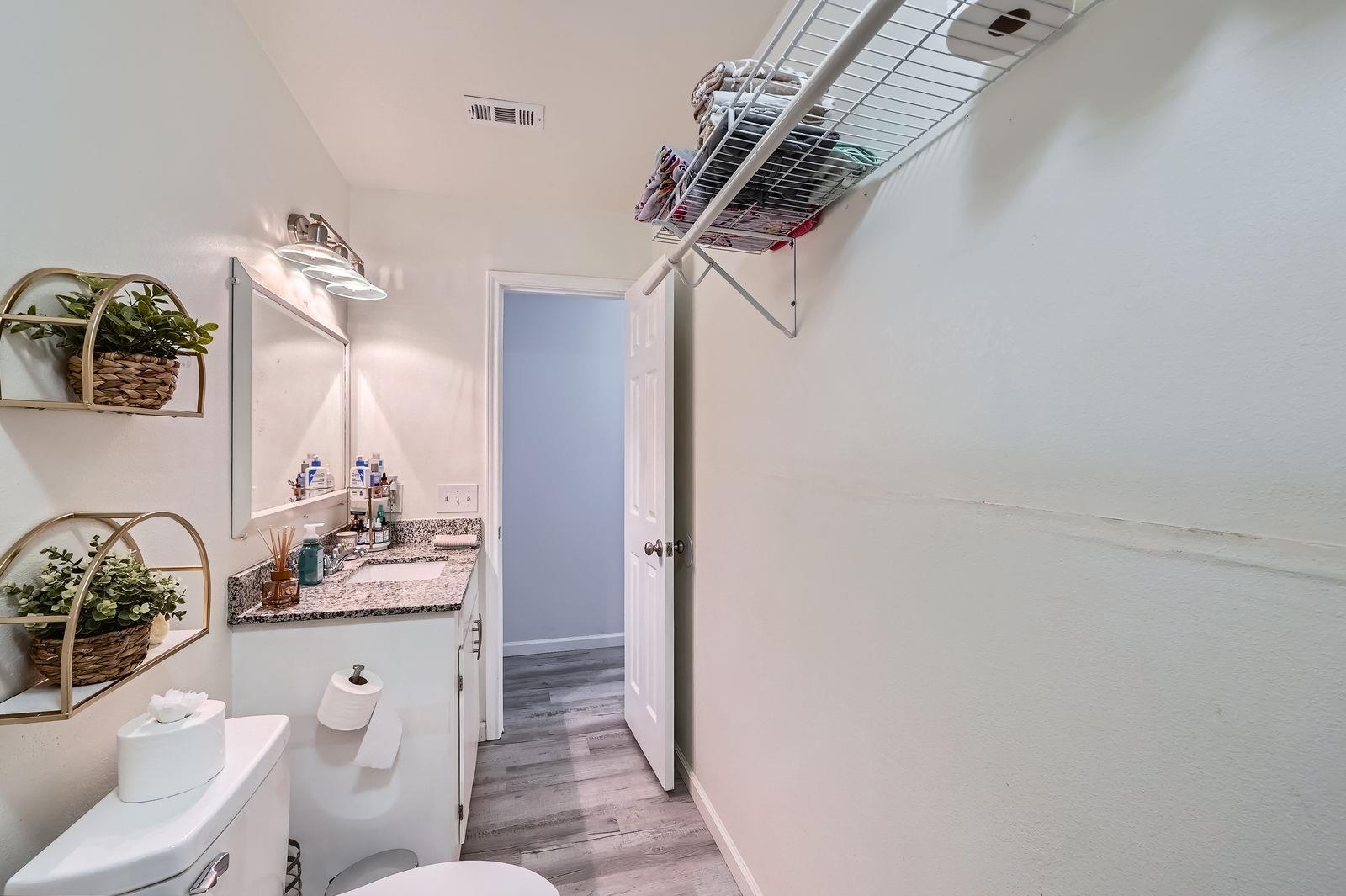 27 Blake Rd, Maxwell, TX 78656