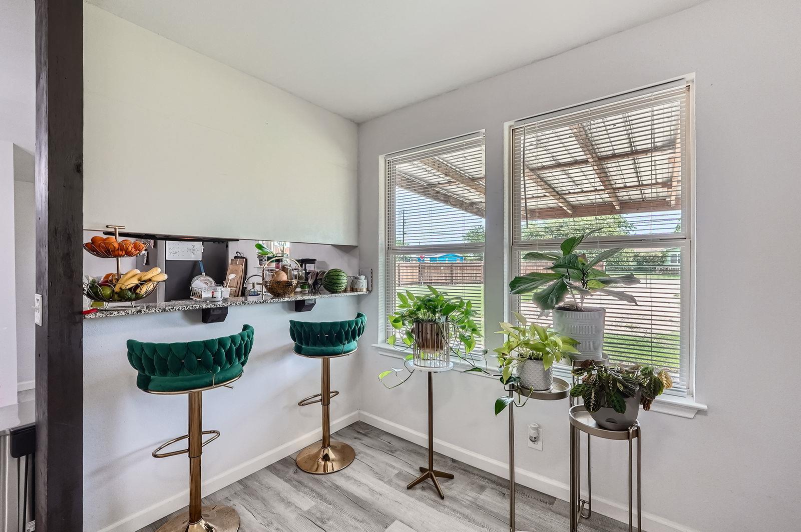 27 Blake Rd, Maxwell, TX 78656