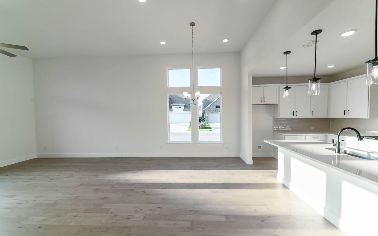 200 Hollister Dr, Liberty Hill, TX 78642