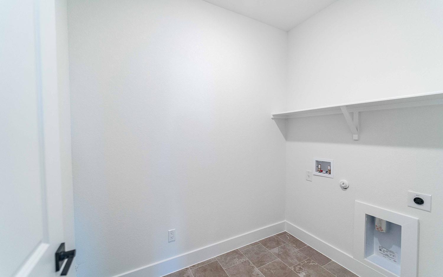 200 Hollister Dr, Liberty Hill, TX 78642