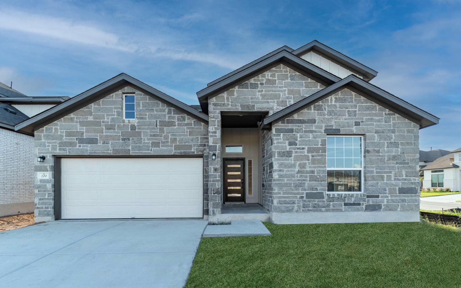 200 Hollister Dr, Liberty Hill, TX 78642