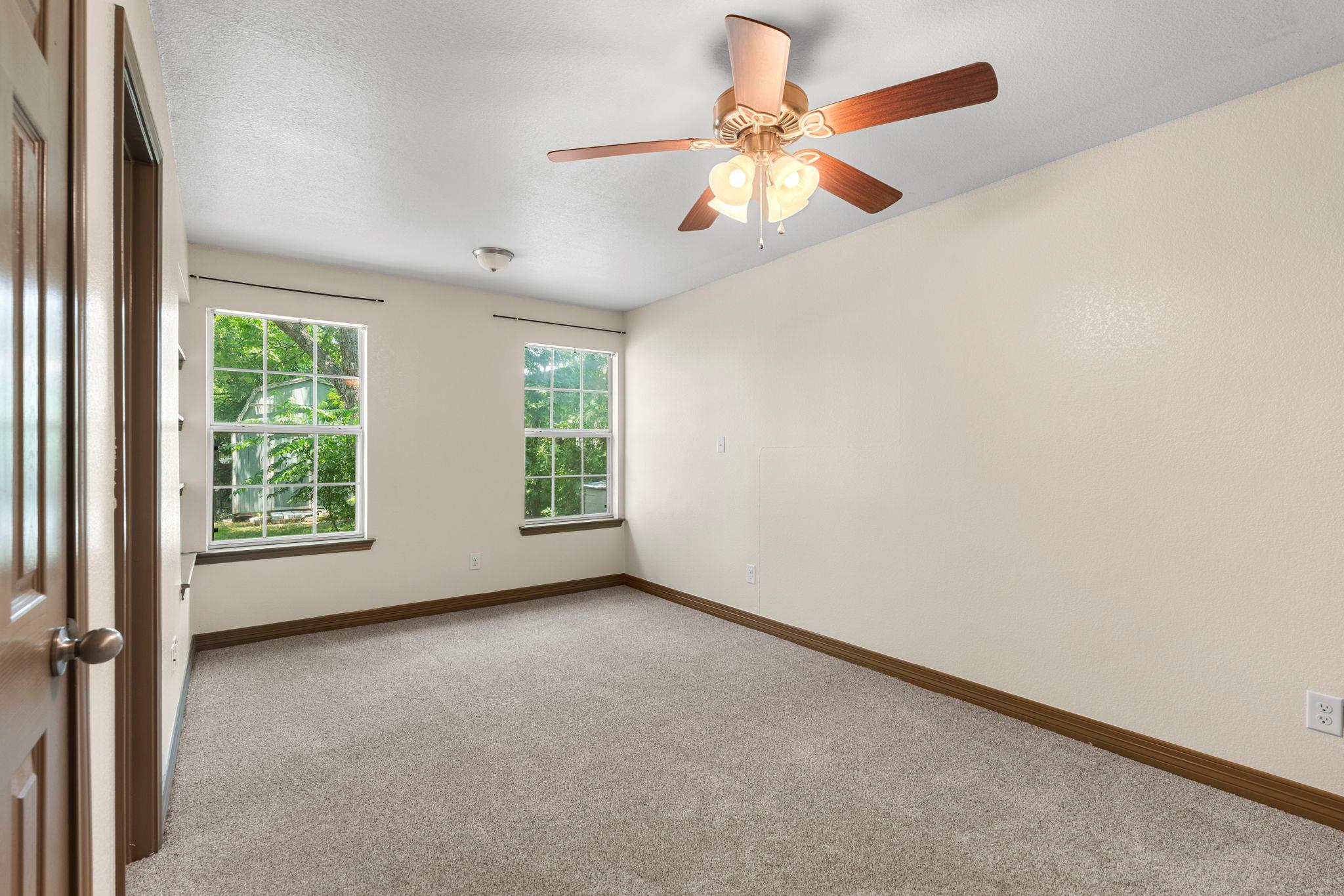 1203 Haynes St, San Marcos, TX 78666